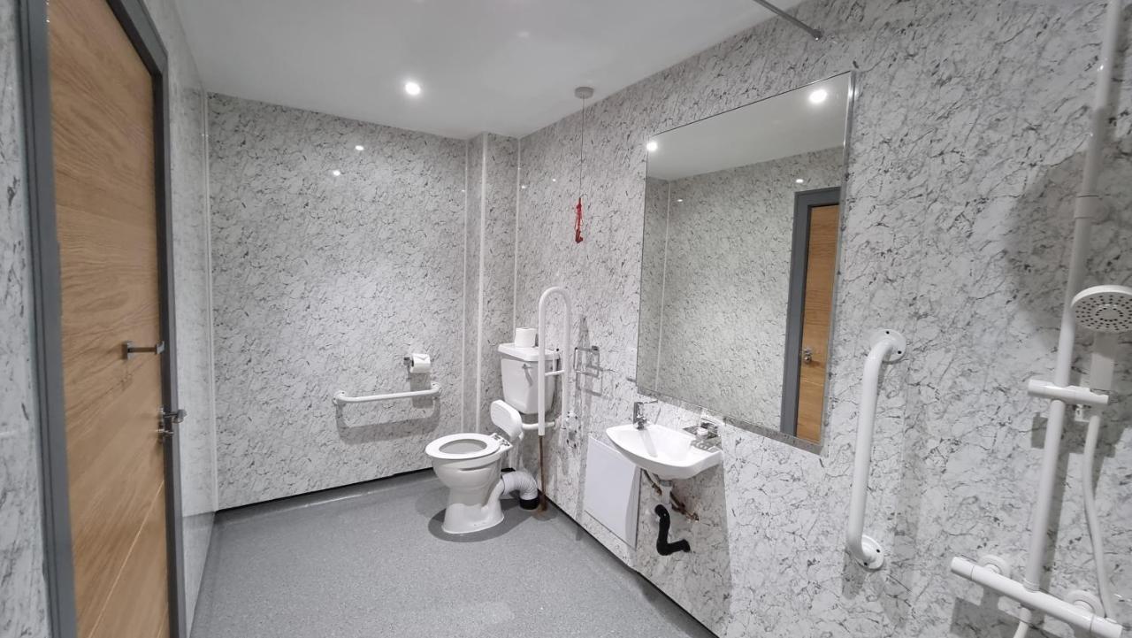 Dreams Hotel - Park View バーキング エクステリア 写真