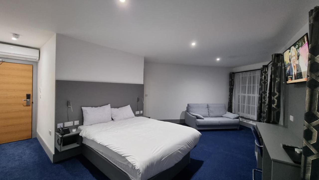 Dreams Hotel - Park View バーキング エクステリア 写真